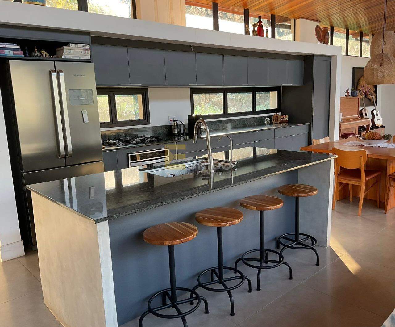 Casa à venda no Condomínio Vale da Santa Fé em Vinhedo/SP: 