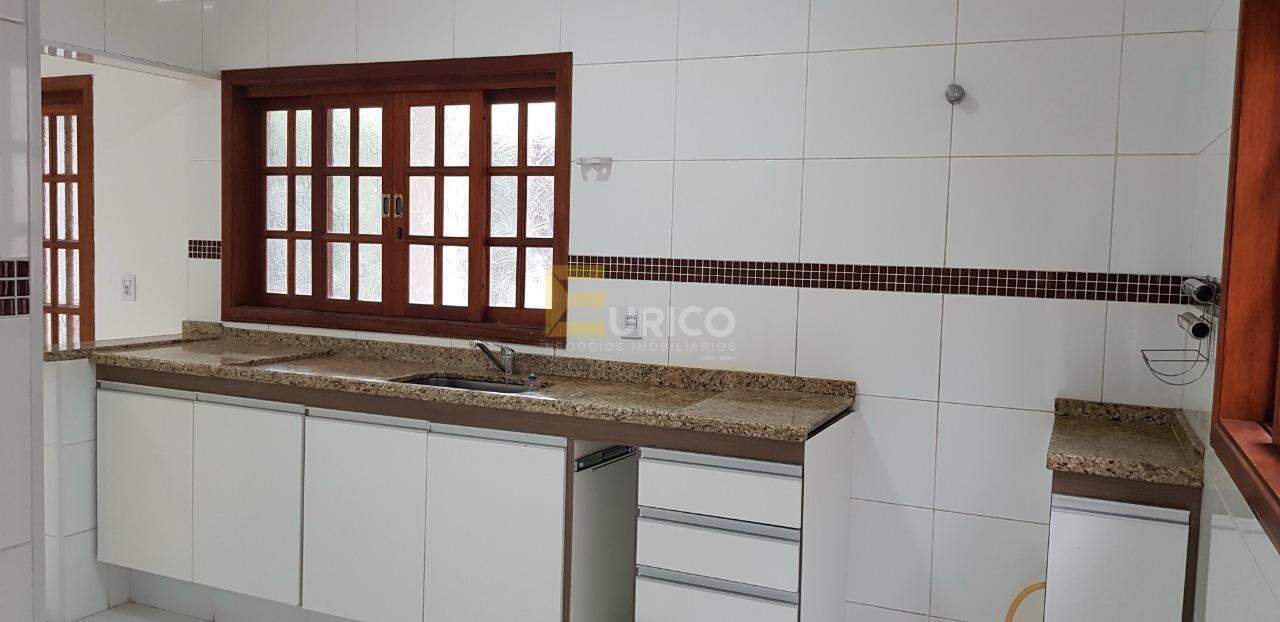 Casa em condomínio à venda no Condomínio Bosque dos Cambarás em Valinhos/SP: 