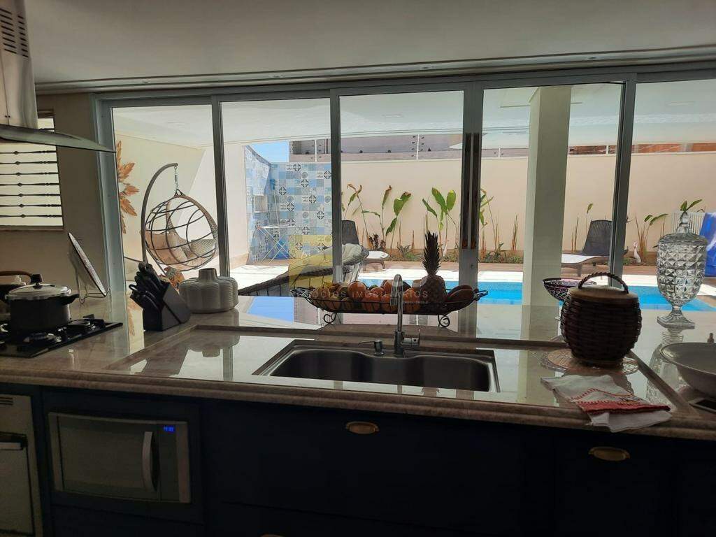 Casa em condomínio à venda no Condomínio Residencial Mont'Alcino em Valinhos/SP: 