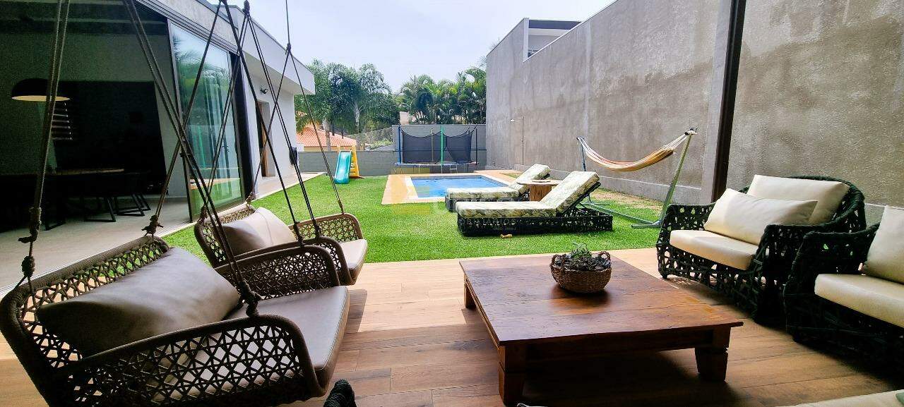 Casa em condomínio à venda no Condomínio Terras de Vinhedo em Vinhedo/SP: 