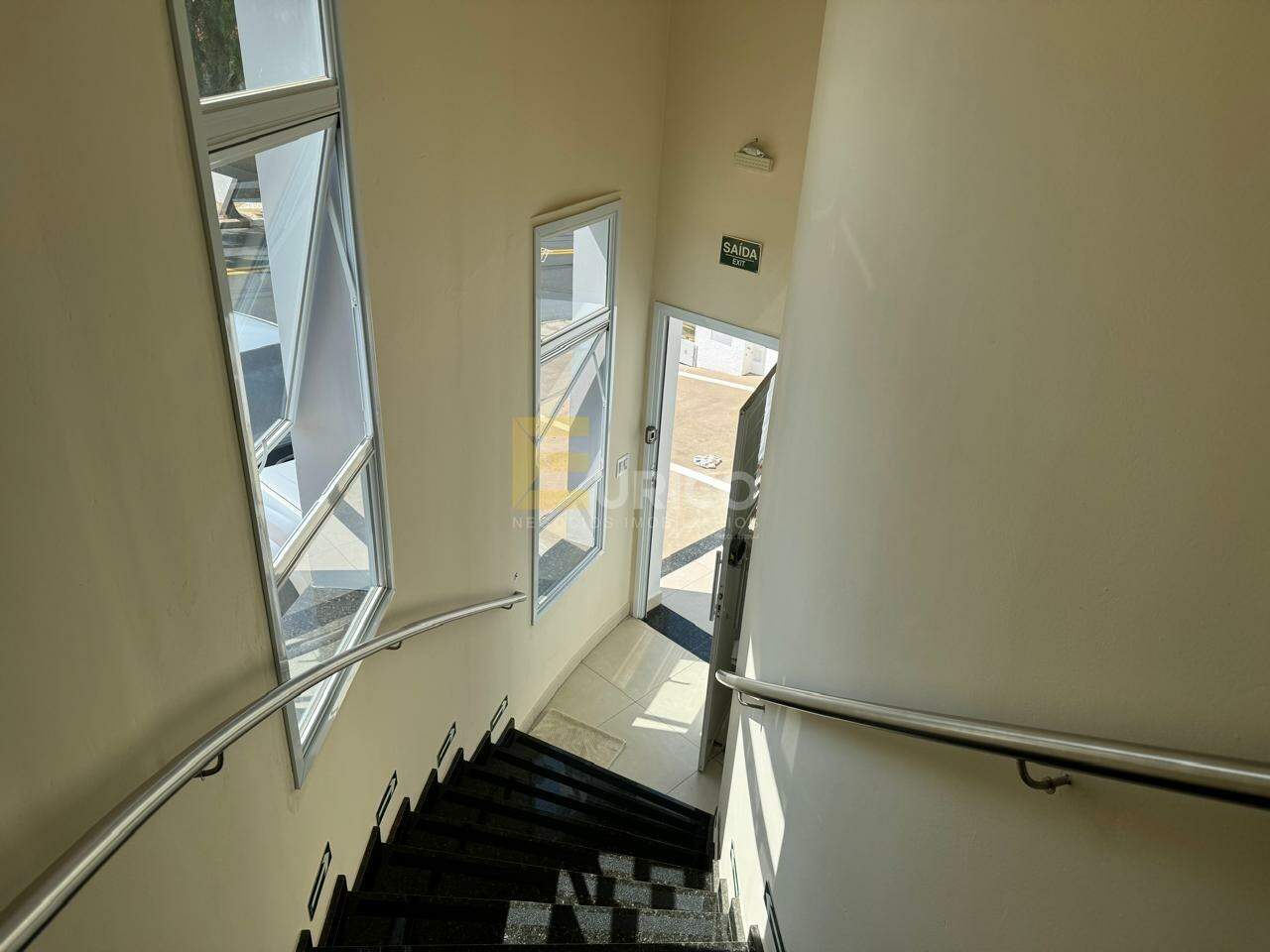 Sala para aluguel no JARDIM ALTO DA COLINA em Valinhos/SP: 