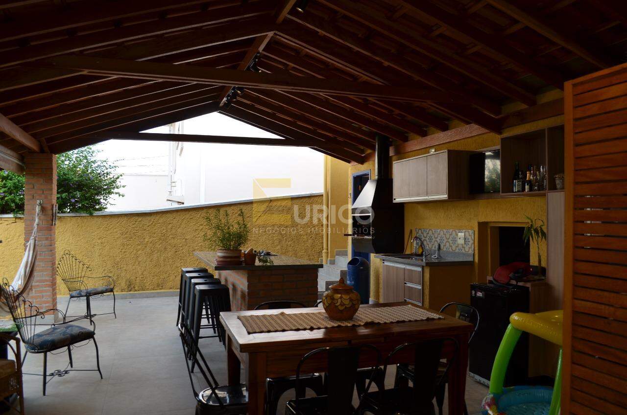 Casa à venda no RESIDENCIAL SÃO LUIZ em Valinhos/SP: 