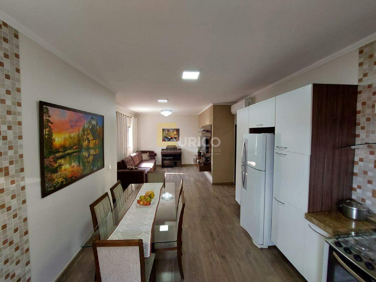 Casa à venda no Jardim Santo Antônio em Vinhedo/SP: 