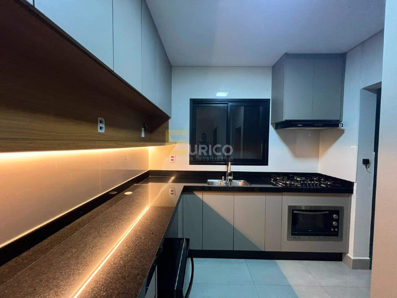 Casa em condomínio para aluguel no Condomínio Villaggio Maranello em Vinhedo/SP: