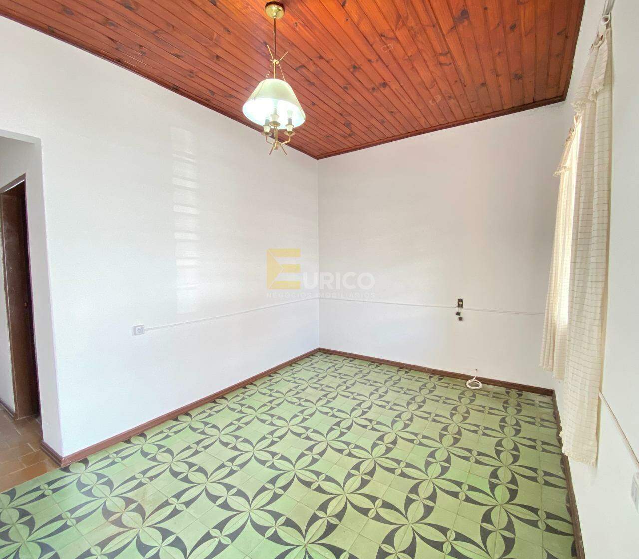 Casa para aluguel no Centro em Vinhedo/SP: Sala