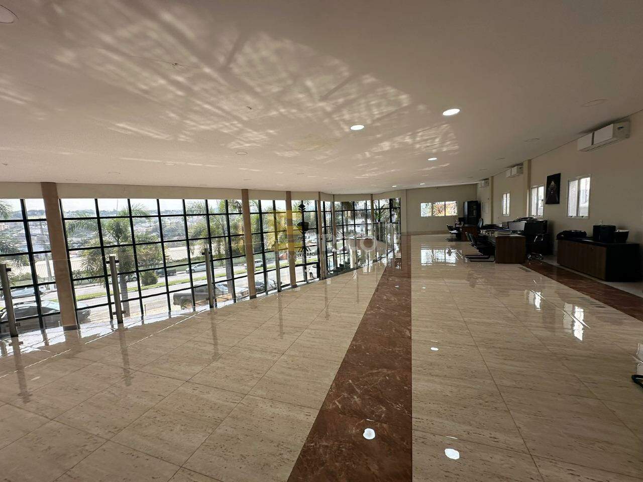 Prédio Comercial para aluguel no Centro em Vinhedo/SP: 