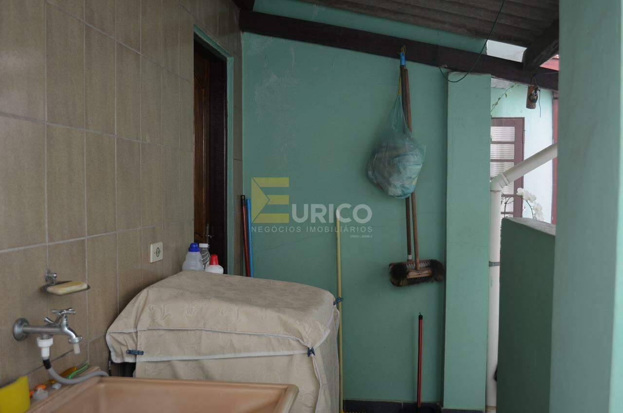 Casa à venda no VILA SANTO ANTÔNIO em Valinhos/SP: 