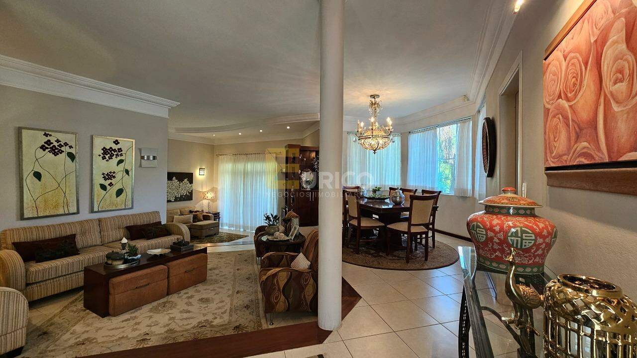 Casa em condomínio à venda no Condomínio Chácaras do Lago em Vinhedo/SP: 