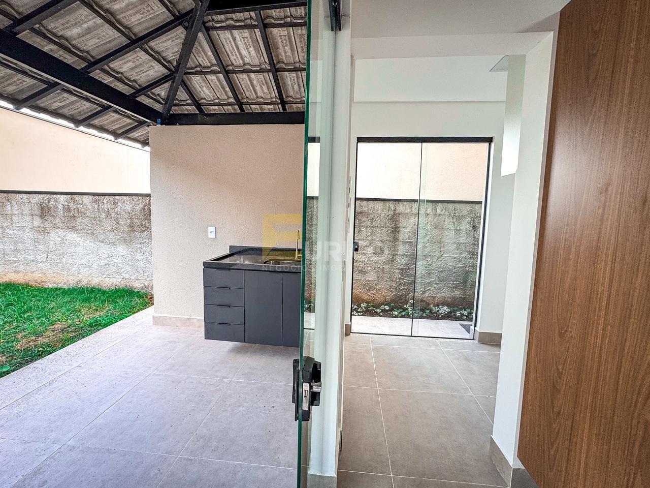 Casa em condomínio à venda no Condomínio Village Luciana em Valinhos/SP: 