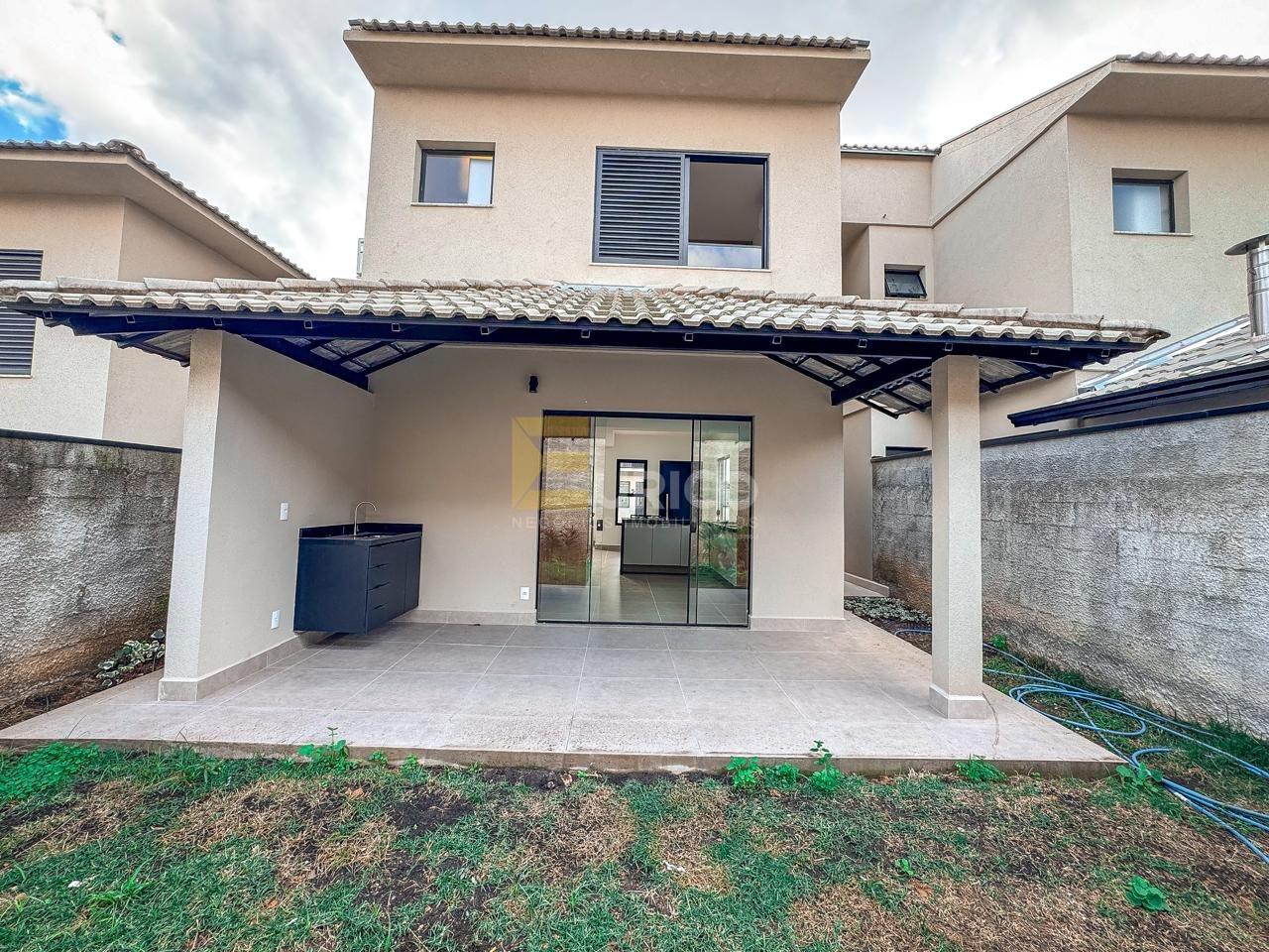 Casa em condomínio à venda no Condomínio Village Luciana em Valinhos/SP: 