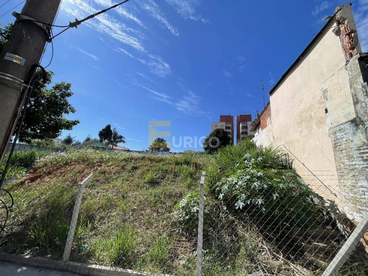 Terreno à venda no Vila Olivo em Valinhos/SP: 