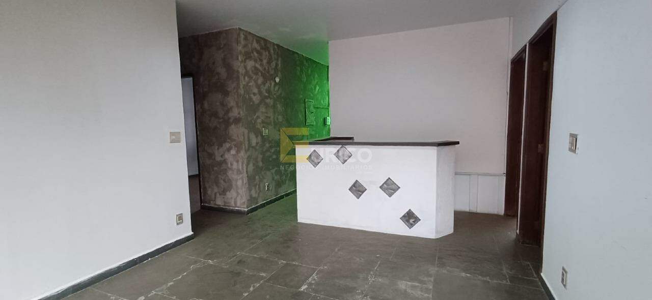 Casa à venda no VILA EMBARÉ em Valinhos/SP: 