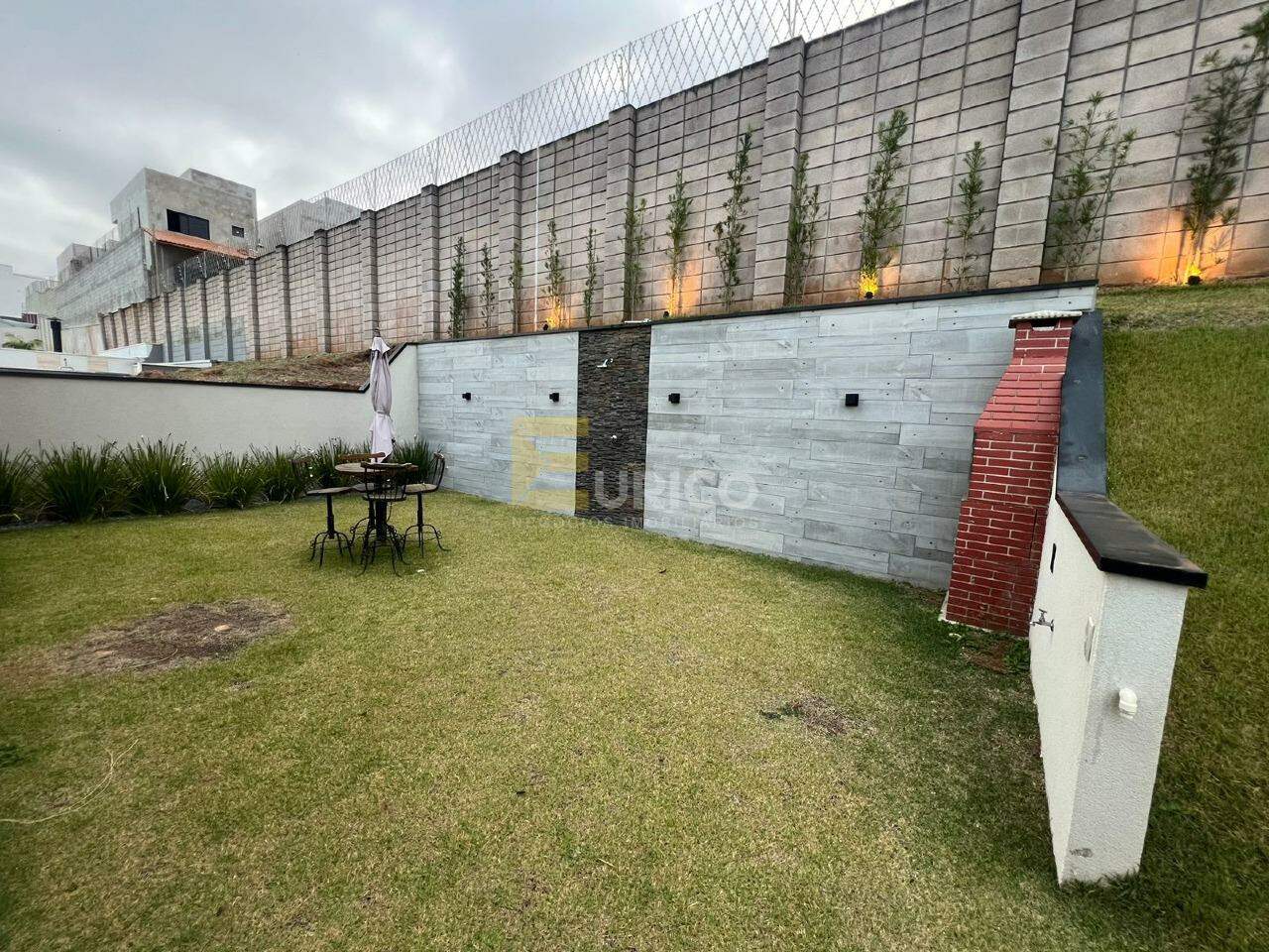 Casa em condomínio à venda no Condomínio Porto do Sol em Valinhos/SP: 