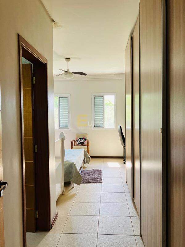 Casa à venda no Caixa D´água em Vinhedo/SP: 