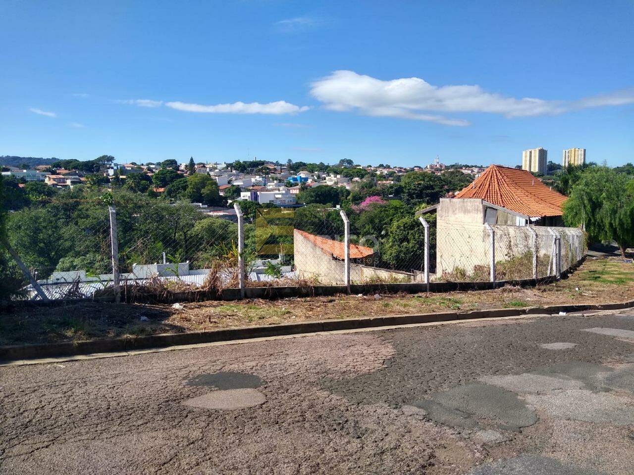 Terreno à venda no JARDIM SÃO FRANCISCO em Valinhos/SP: 