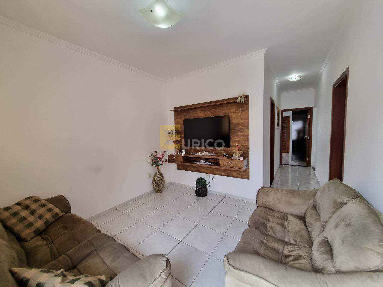 Casa à venda no Jardim Melle em Vinhedo/SP: 