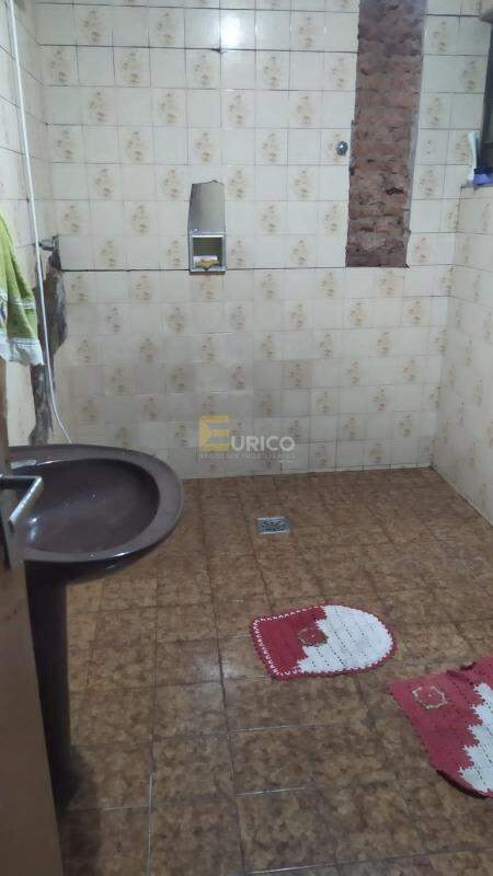 Casa à venda no VILA SANTO ANTÔNIO em Valinhos/SP: 