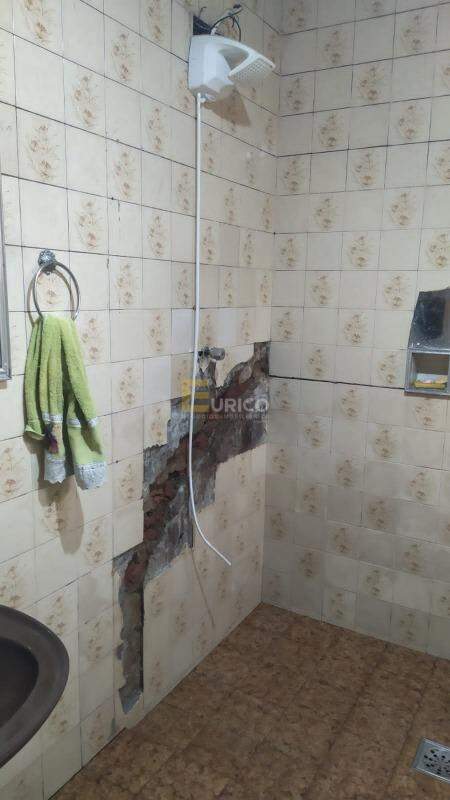 Casa à venda no VILA SANTO ANTÔNIO em Valinhos/SP: 