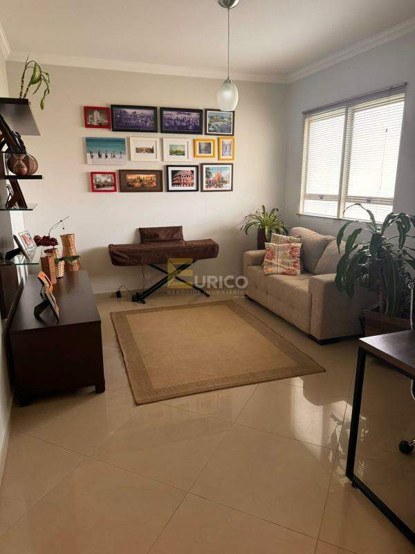 Casa em condomínio à venda no Condomínio Portal do Jequitibá em Valinhos/SP: 