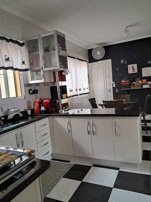 Casa em condomínio à venda no Residencial Delle Stelle em Louveira/SP: 