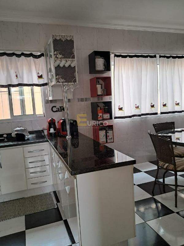 Casa em condomínio à venda no Residencial Delle Stelle em Louveira/SP: 