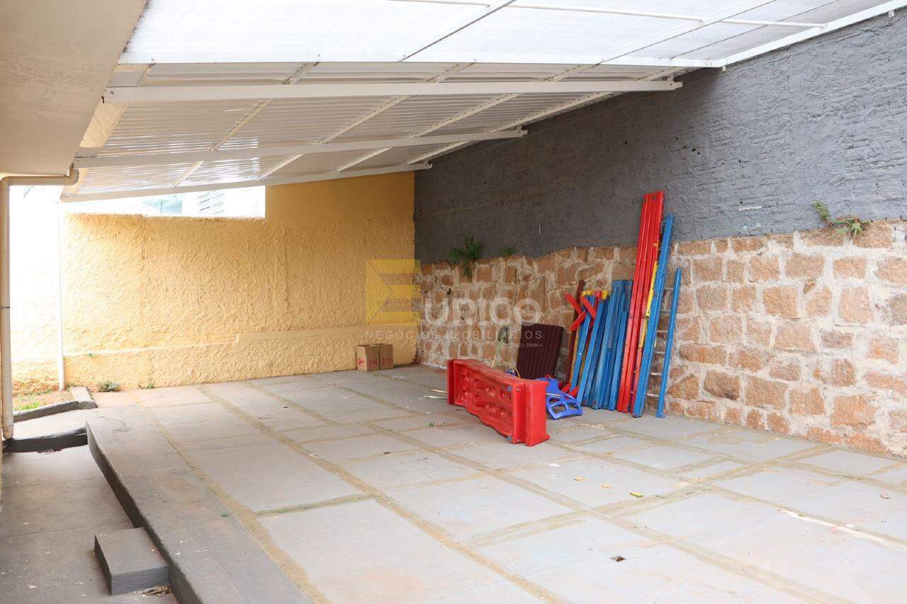 Casa à venda no VILA EMBARÉ em Valinhos/SP: 