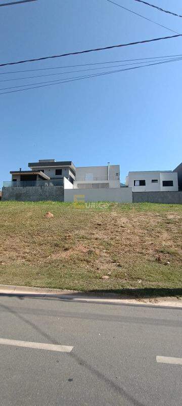 Terreno em Condomínio à venda no Condomínio Residencial Bosque da Mata em Valinhos/SP: 