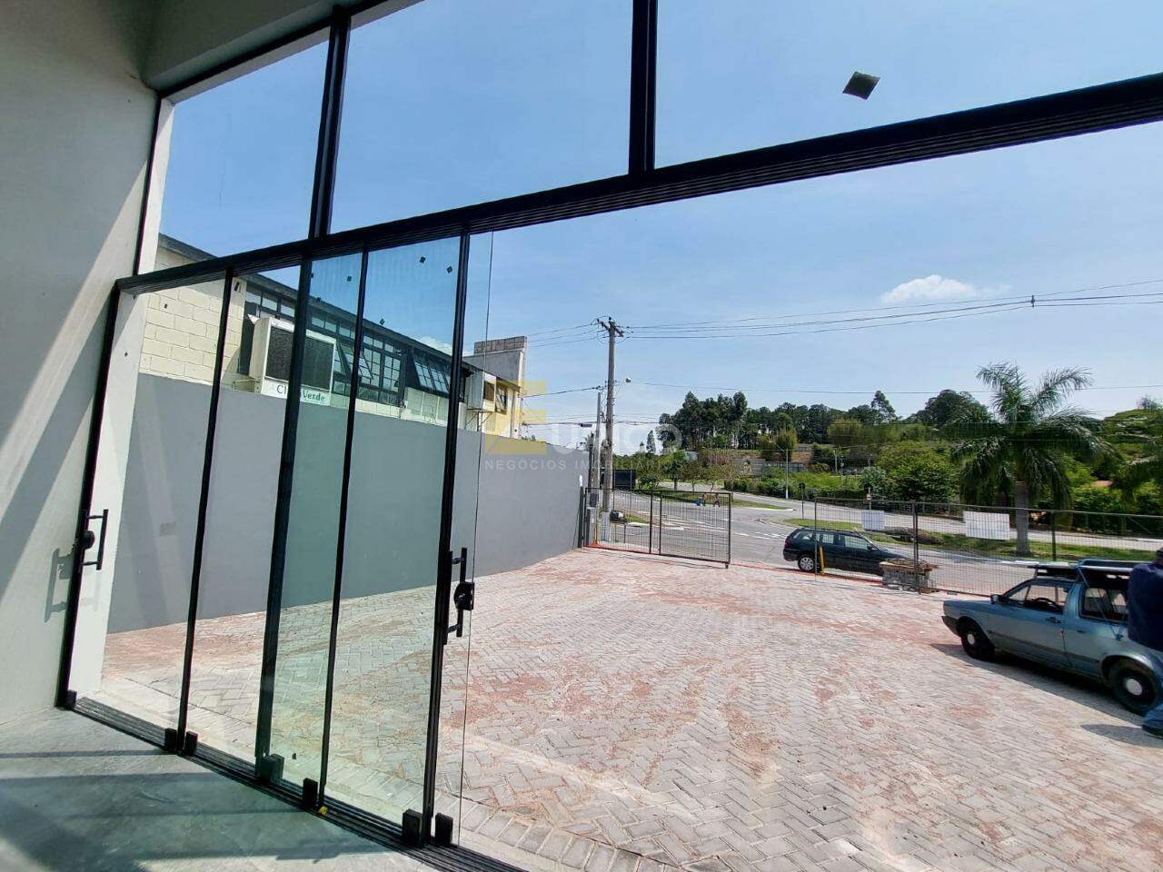 Galpão à venda no Centro em Vinhedo/SP: 