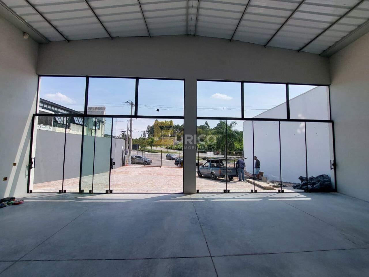 Galpão à venda no Centro em Vinhedo/SP: 