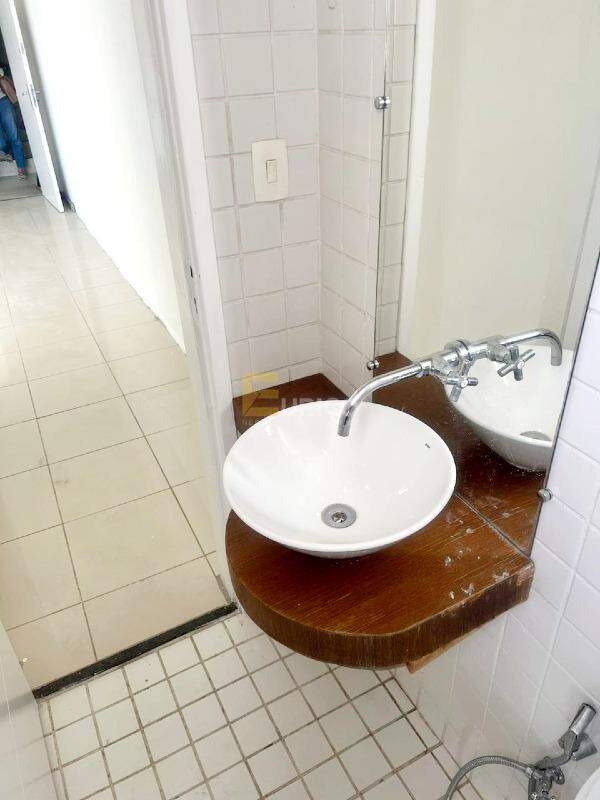 Sala à venda no Centro em Valinhos/SP: 