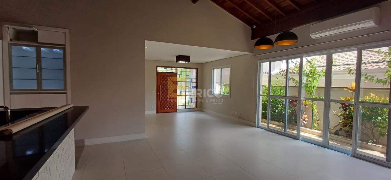 Casa em condomínio à venda no Condomínio Reserva das Palmeiras em Valinhos/SP: 