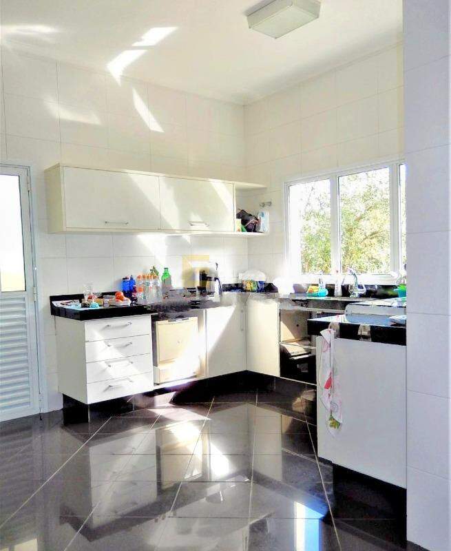 Casa em condomínio à venda no Condomínio Vale do Itamaracá em Valinhos/SP: 