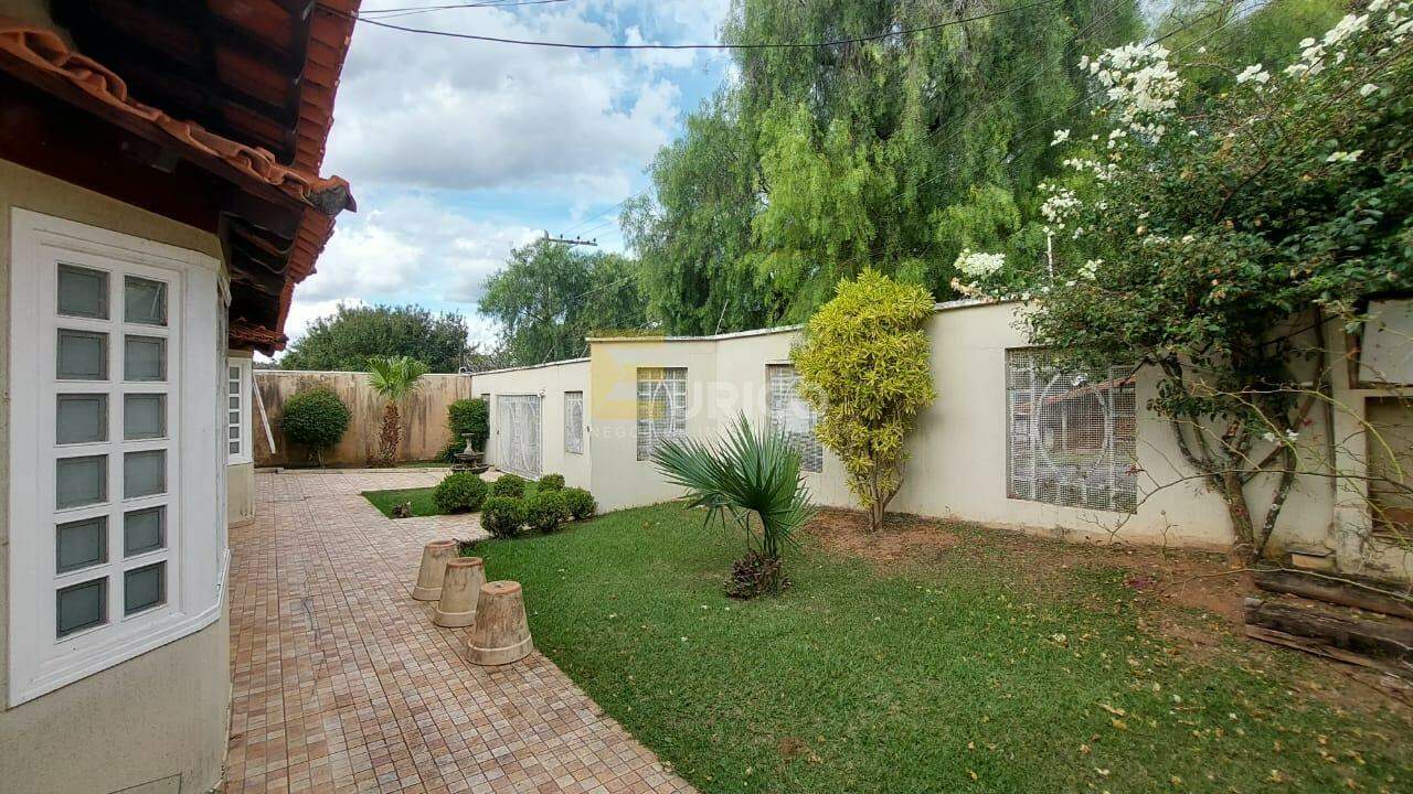 Casa à venda no Recanto dos Canjaranas em Vinhedo/SP: 