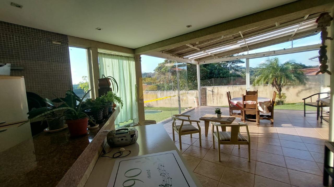 Casa à venda no Recanto dos Canjaranas em Vinhedo/SP: 