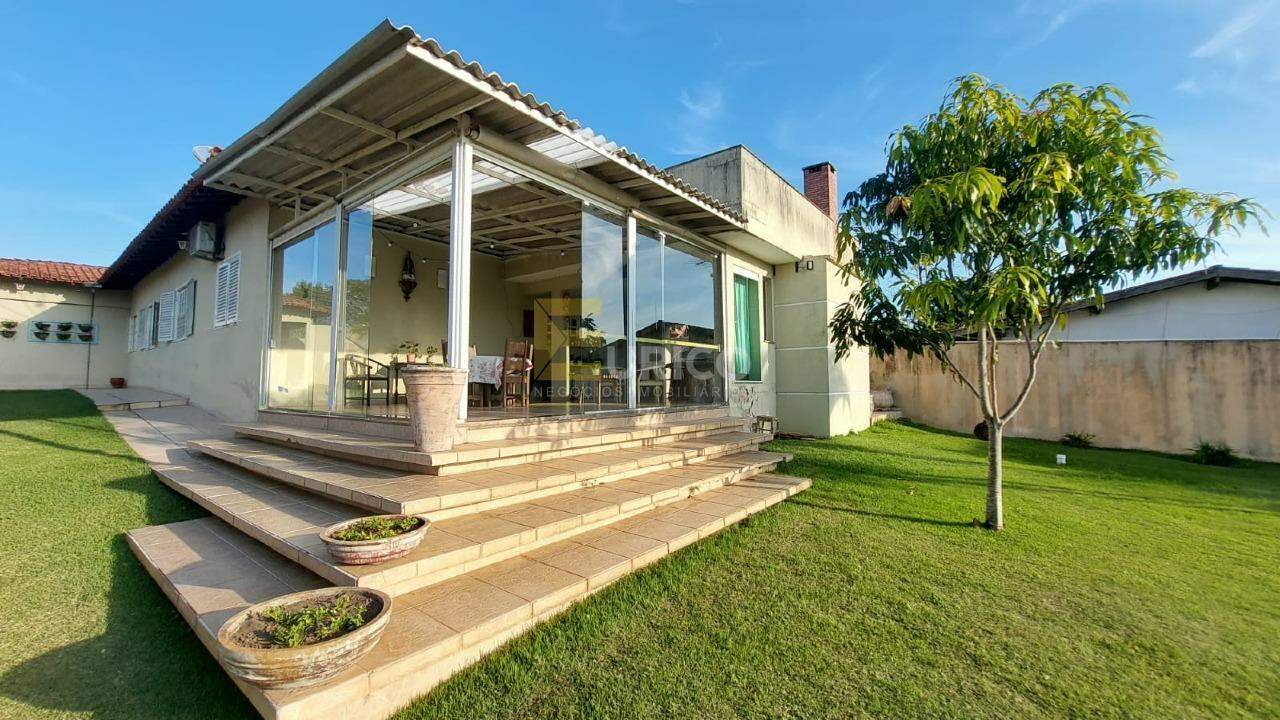 Casa à venda no Recanto dos Canjaranas em Vinhedo/SP: 