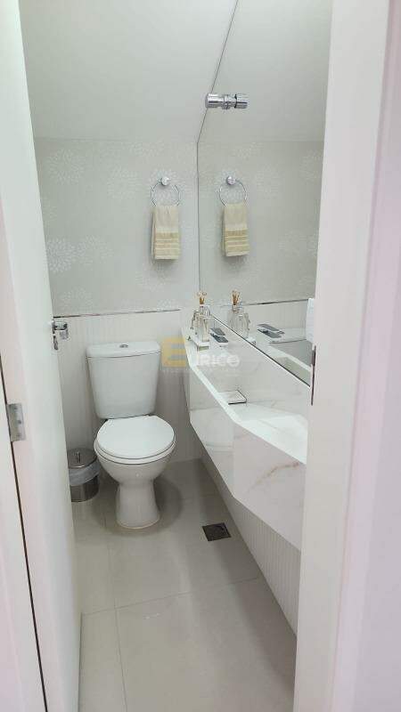 Casa em condomínio para aluguel no Condomínio Residencial Quinta do Porto em Valinhos/SP: 