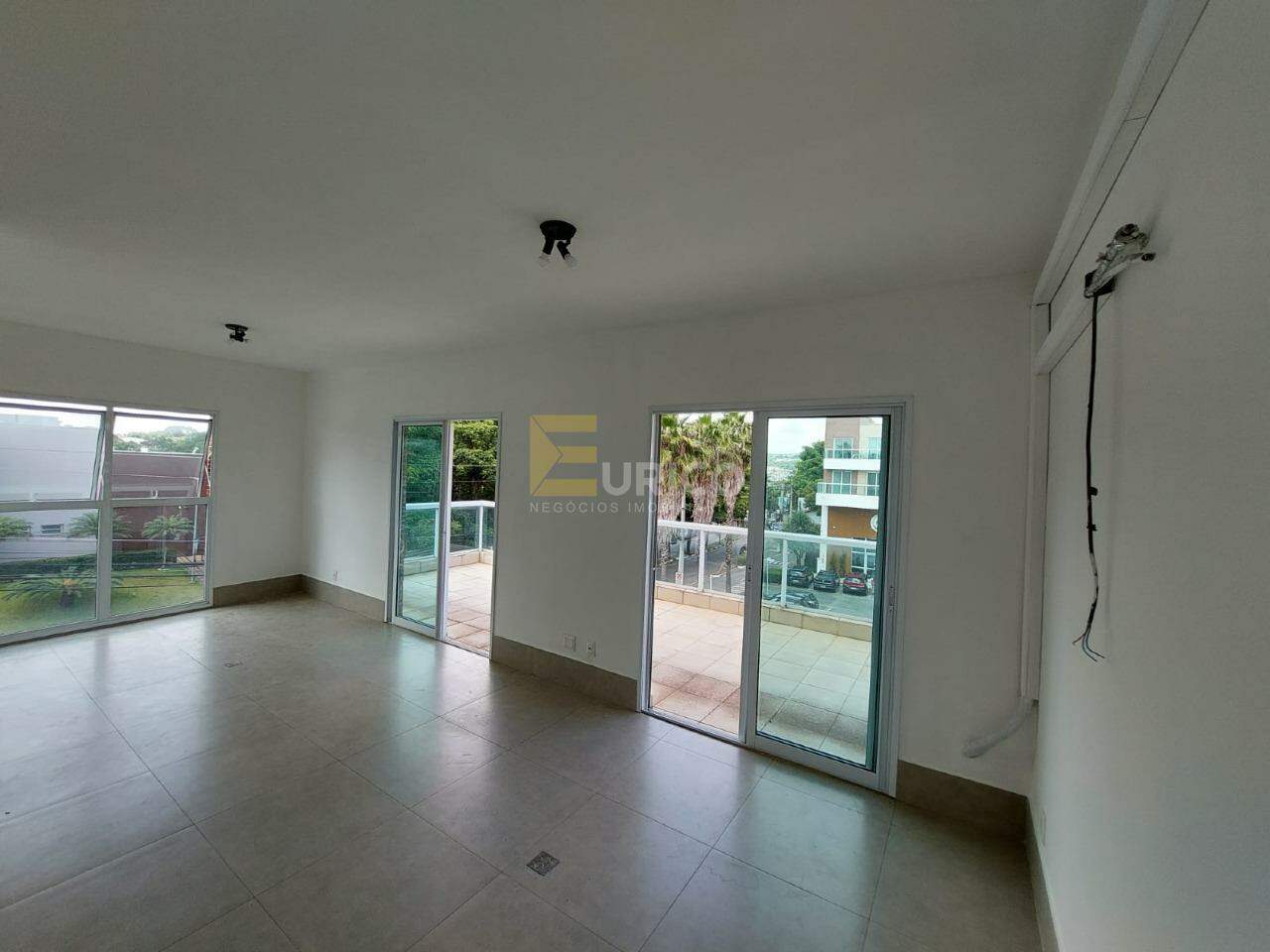 Sala para aluguel no Vinhedo Premium Office & Mall em Vinhedo/SP: 