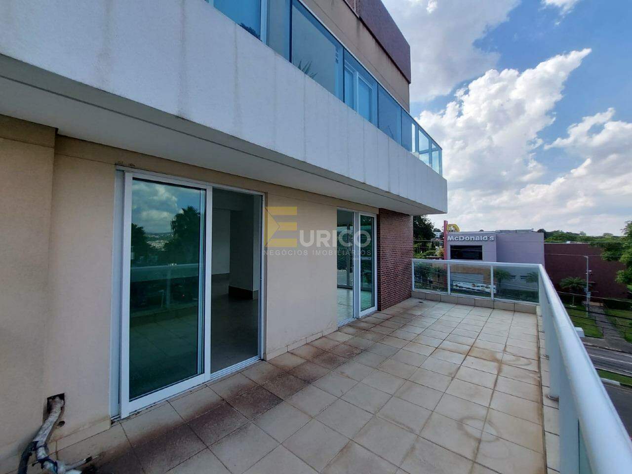 Sala para aluguel no Vinhedo Premium Office & Mall em Vinhedo/SP: 