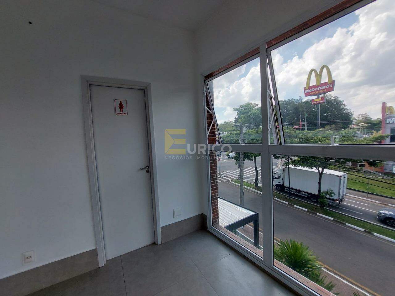 Sala para aluguel no Vinhedo Premium Office & Mall em Vinhedo/SP: 