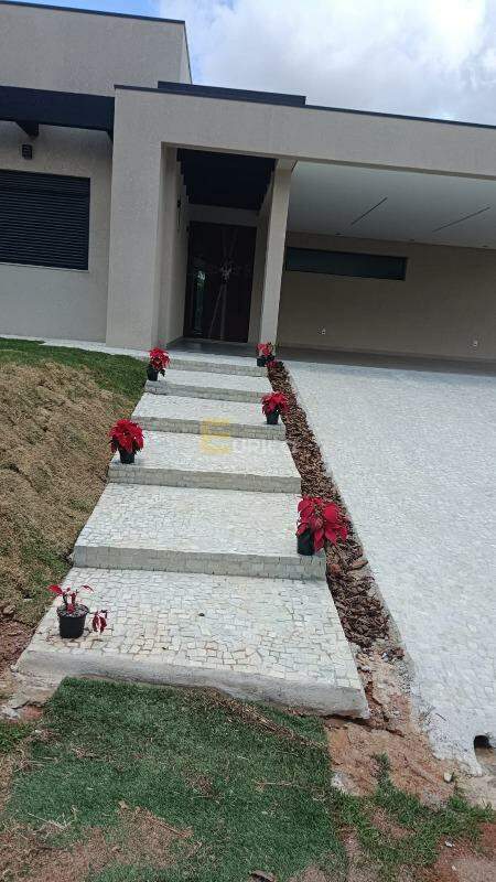 Casa em condomínio à venda no Condomínio Clube de Campo Valinhos em Valinhos/SP: 