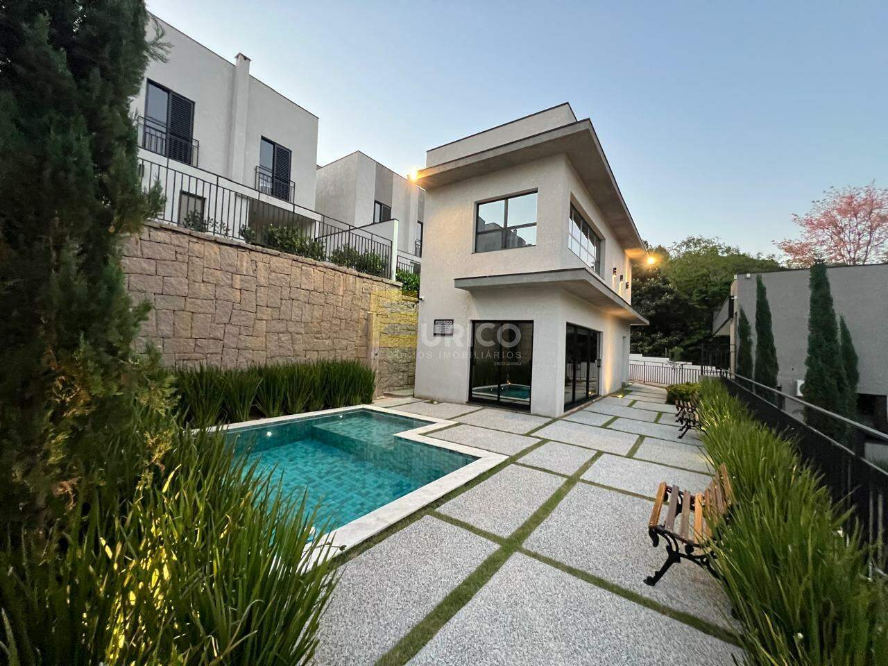 Casa em condomínio para aluguel no Condomínio Villaggio Maranello em Vinhedo/SP: 