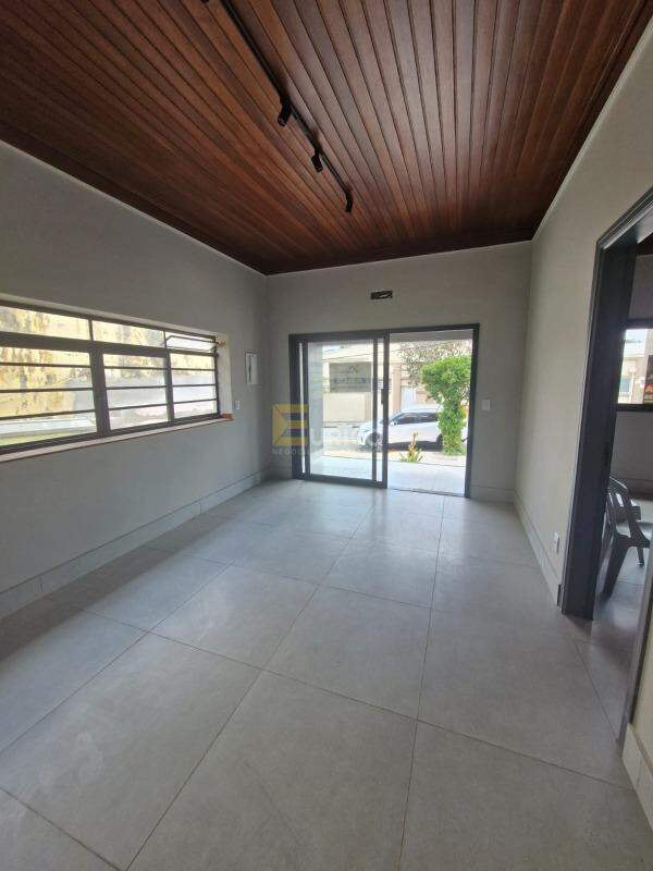 Ponto para aluguel no Centro em Vinhedo/SP: 