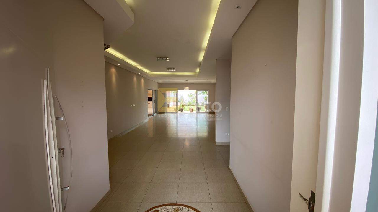 Casa em condomínio à venda no Condomínio Jardim Paulista I em Vinhedo/SP: entrada pricipal