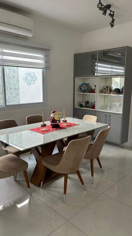 Casa em condomínio à venda no Condomínio Villaggio São Bento em Vinhedo/SP: 