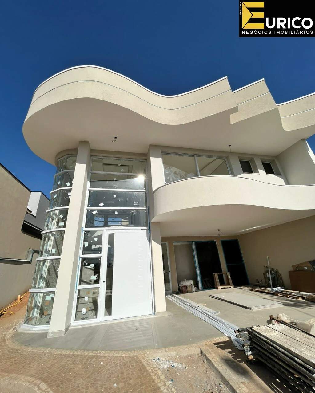 Casa à venda no Swiss Park em Campinas/SP: Foto 01