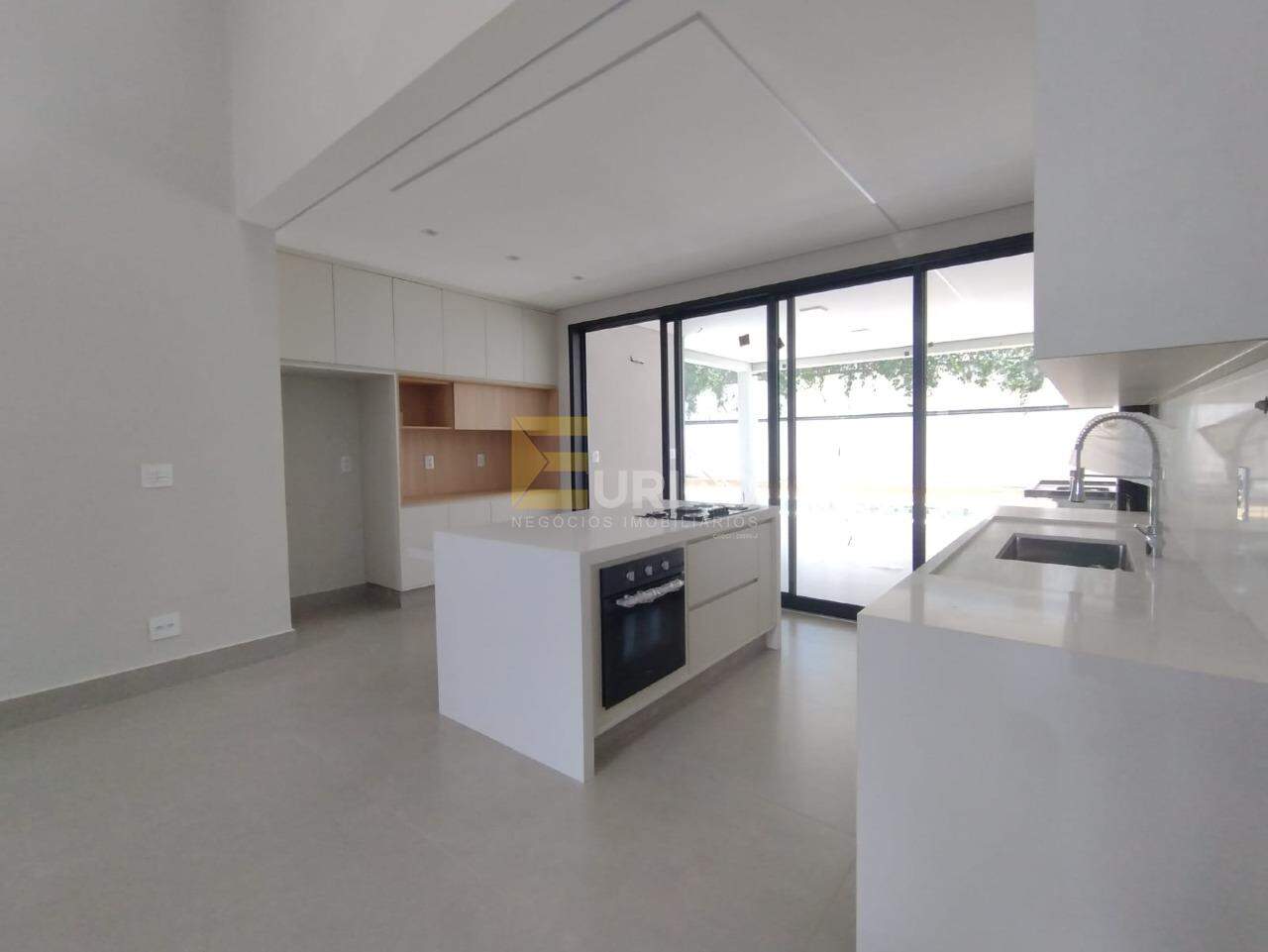 Casa em condomínio à venda no Swiss Park em Campinas/SP: 