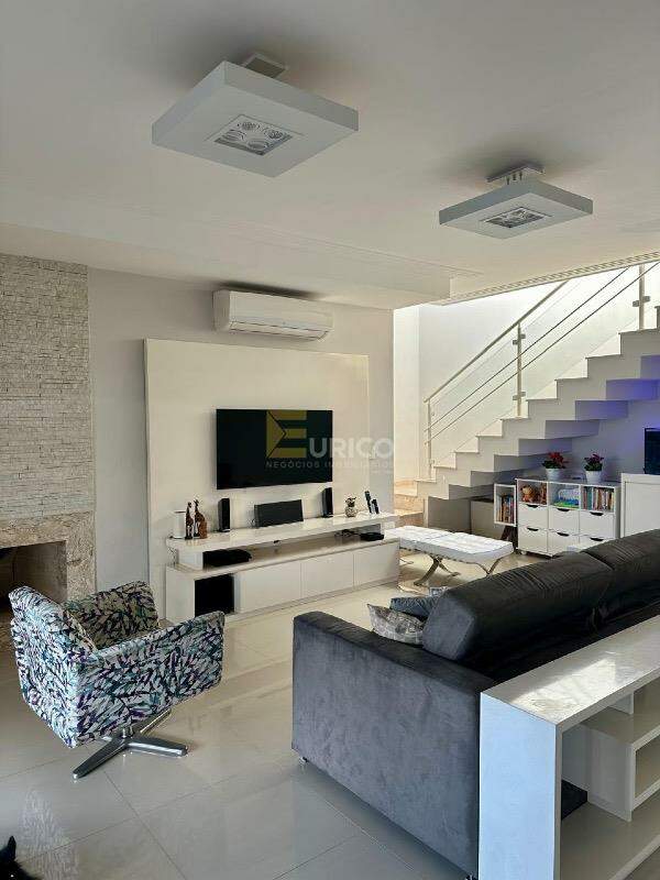 Casa em condomínio à venda no Condomínio Canterville em Valinhos/SP: 