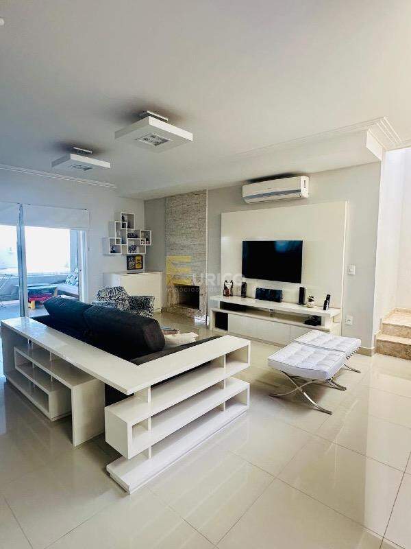 Casa em condomínio à venda no Condomínio Canterville em Valinhos/SP: 