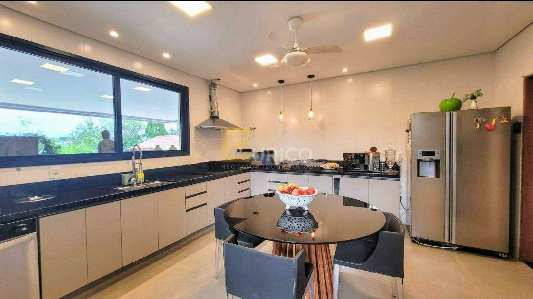 Casa em condomínio à venda no Condomínio Parque Lausanne em Valinhos/SP: 