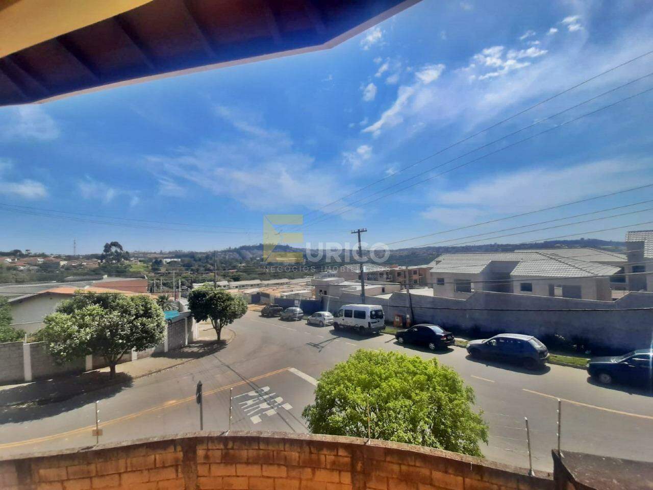 Casa à venda no JARDIM SANTA HELENA em Valinhos/SP: 